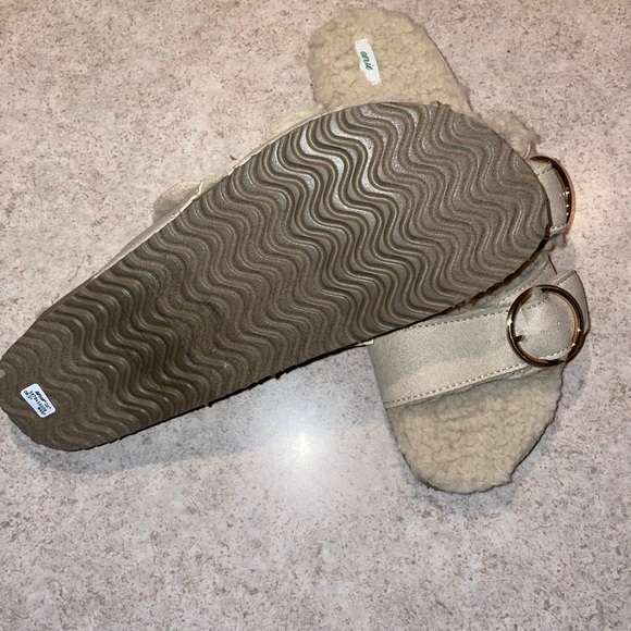 Aerie Double Strap Sherpa Lined Sandals Size 7 - Picture 5 of 5